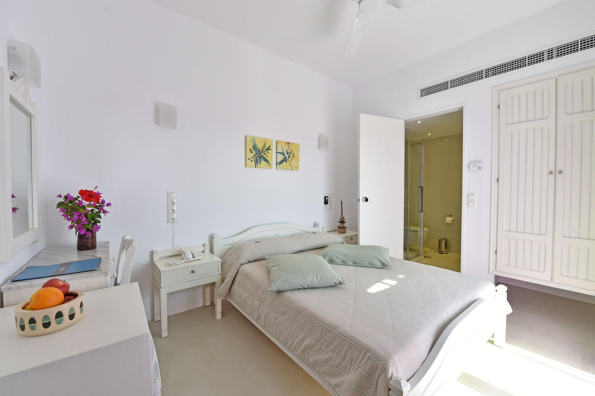 Hotel & Apartments Kalypso Naousa  Exterior photo